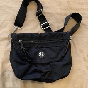 Lululemon crossbody